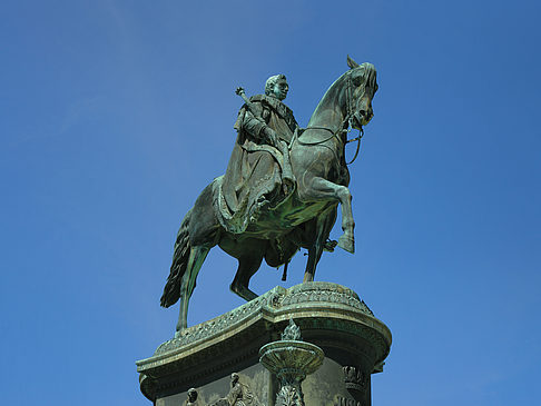 Fotos König-Johann-Statue | Dresden